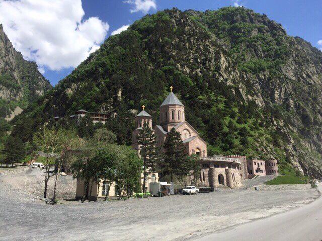 Soso Burduli'S Guesthouse Kazbegi Esterno foto